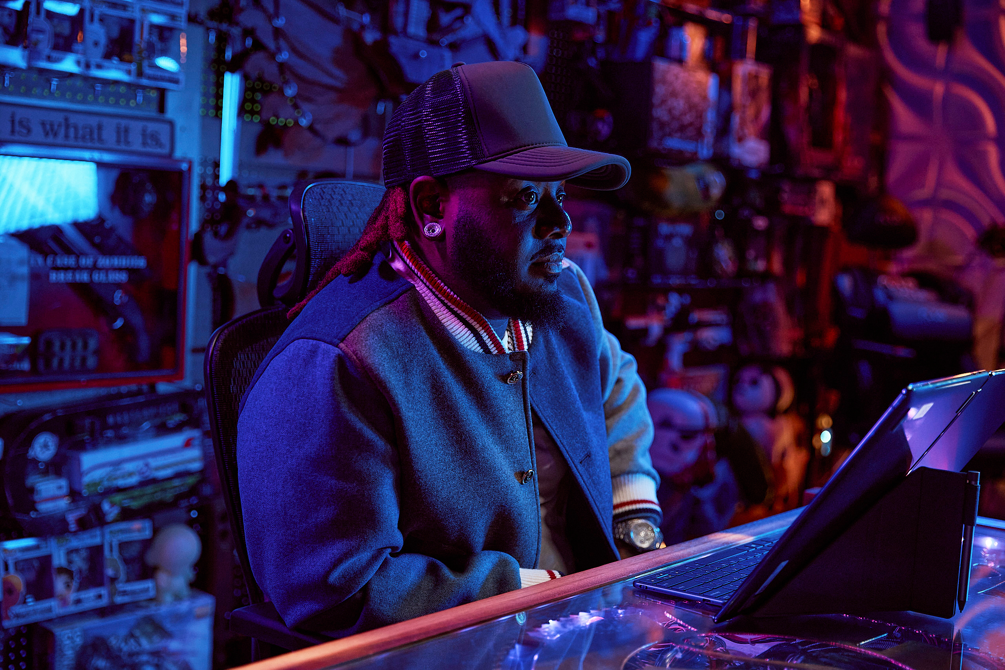 LENOVOxTPAIN_02_YogaBook9i_0704